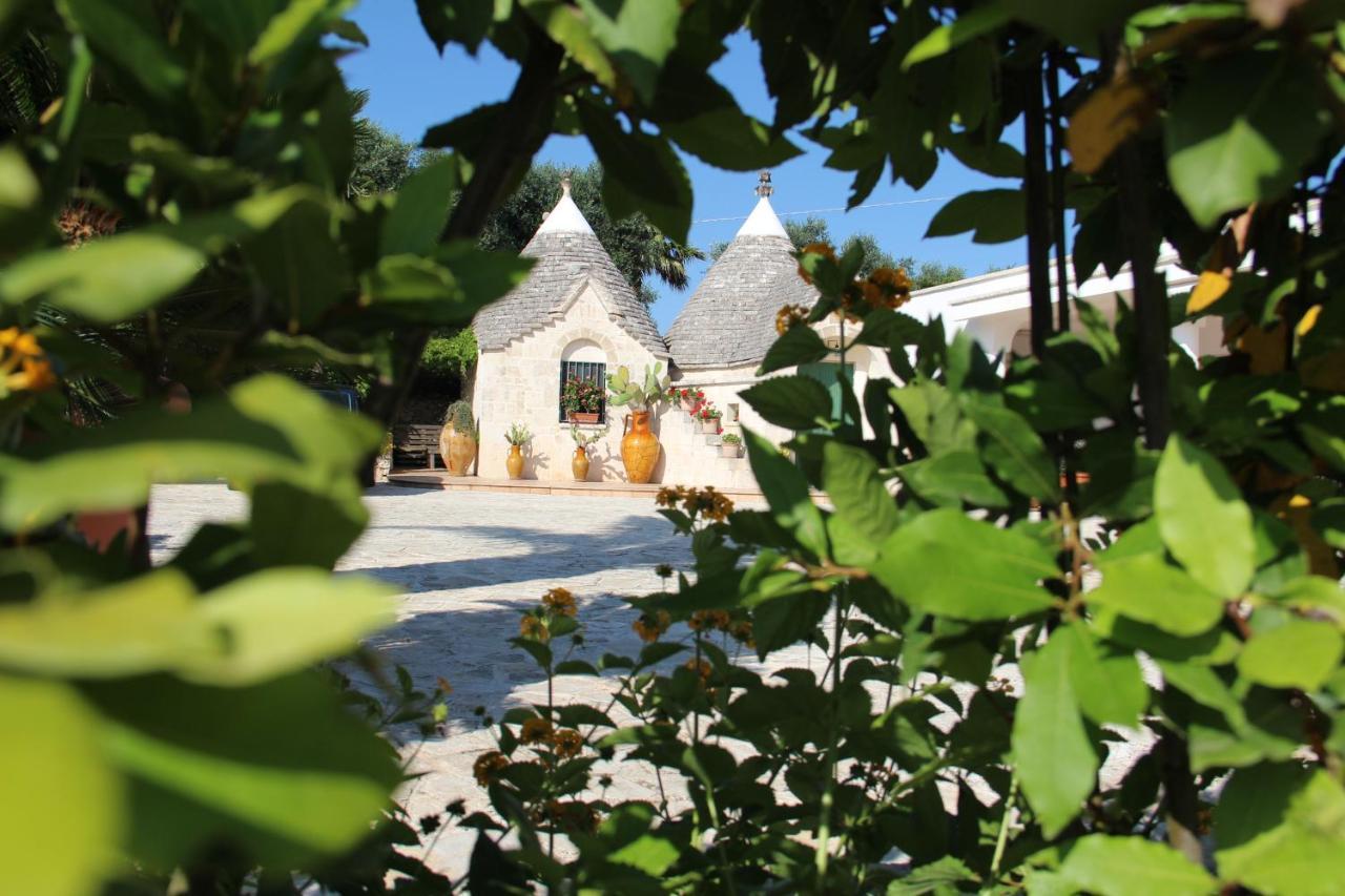 Trullo Al Monte Bed and Breakfast Ceglie Messapica Exteriör bild